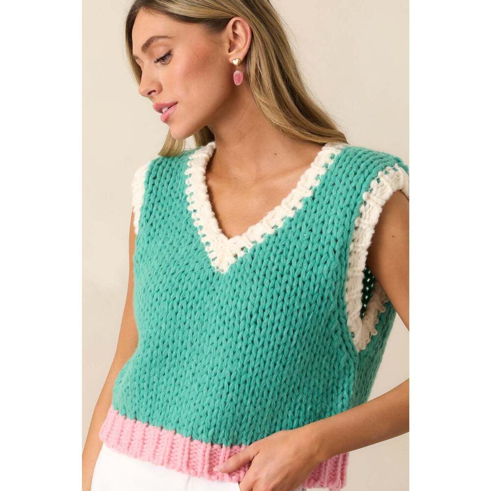 Red Dress Sports Fan Green Knit Sweater Tank Top Size M/L Green